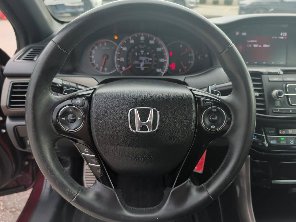 Used 2017 Basque Red Pearl II Honda Sport image 18