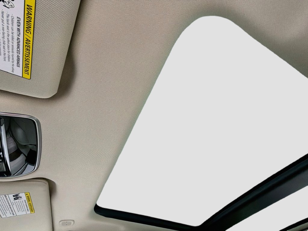 New 2027 Fuji White Land Rover SE image 23