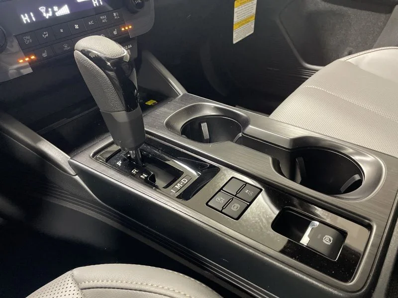2026 Subaru Outback Limited - Photo 38