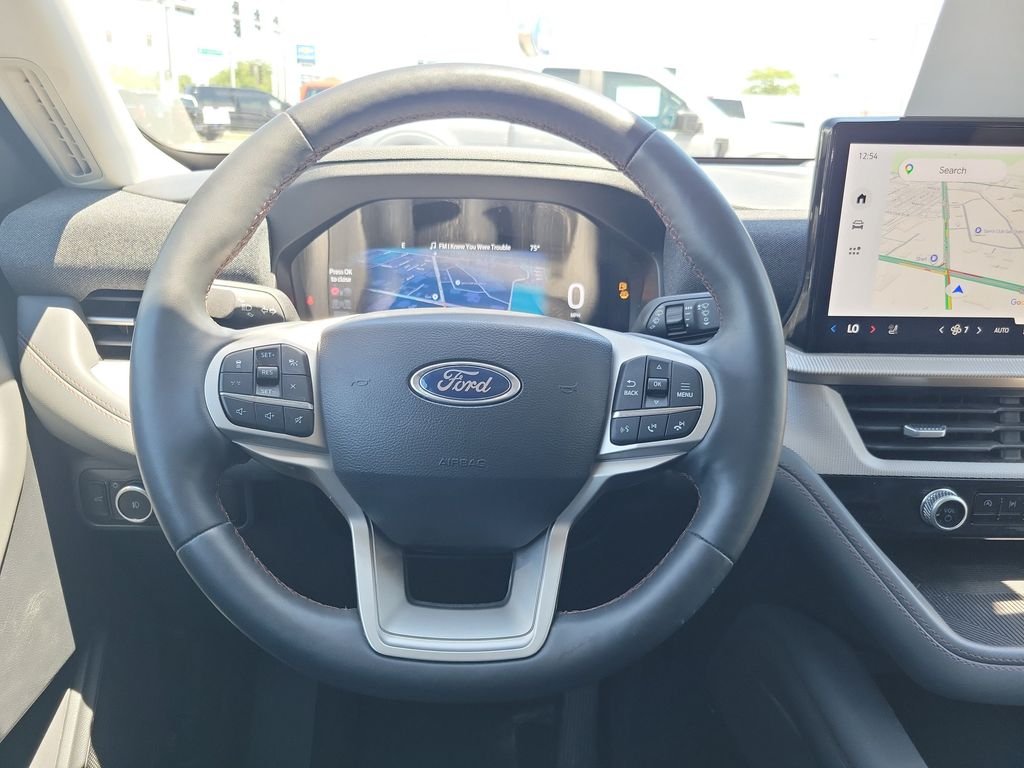 Certified Used 2025 Blue Ford Active image 20