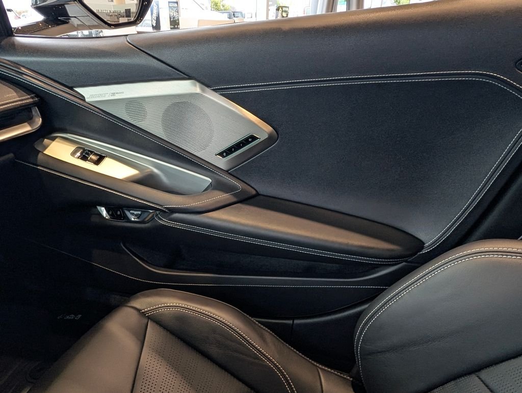 2021 Chevrolet Corvette 2LT - Photo 19