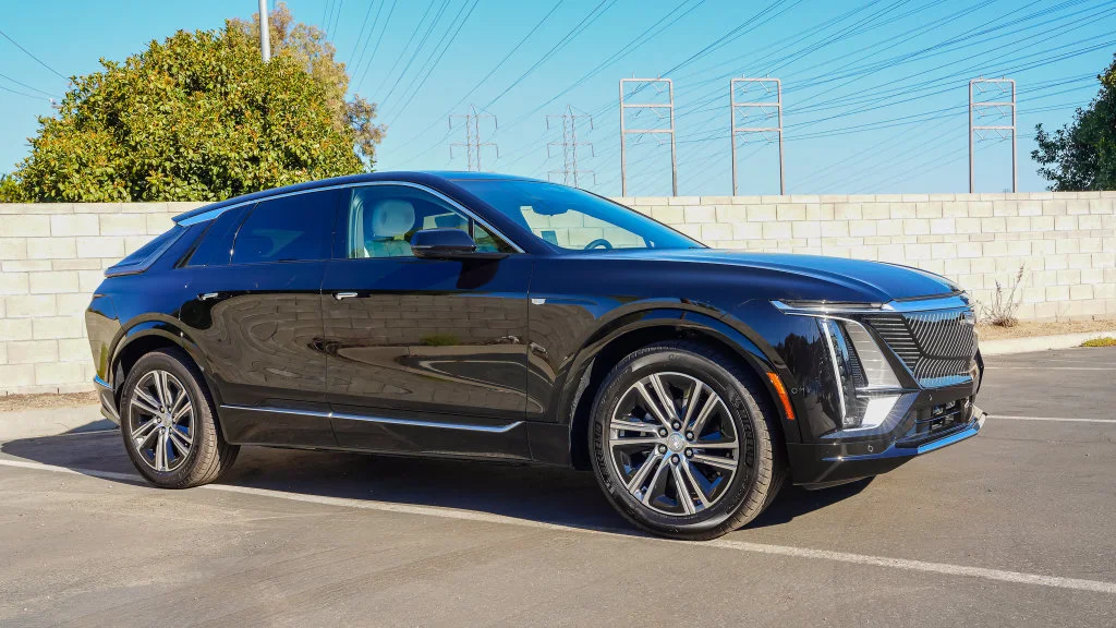 2027 Cadillac LYRIQ Premium Luxury - Photo 6