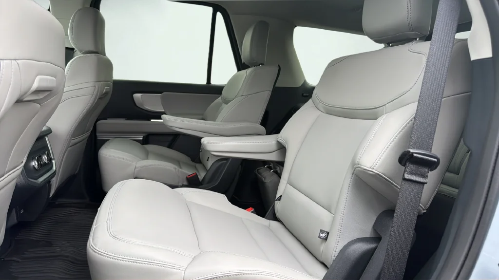 New 2026 Gray Ford Active image 16