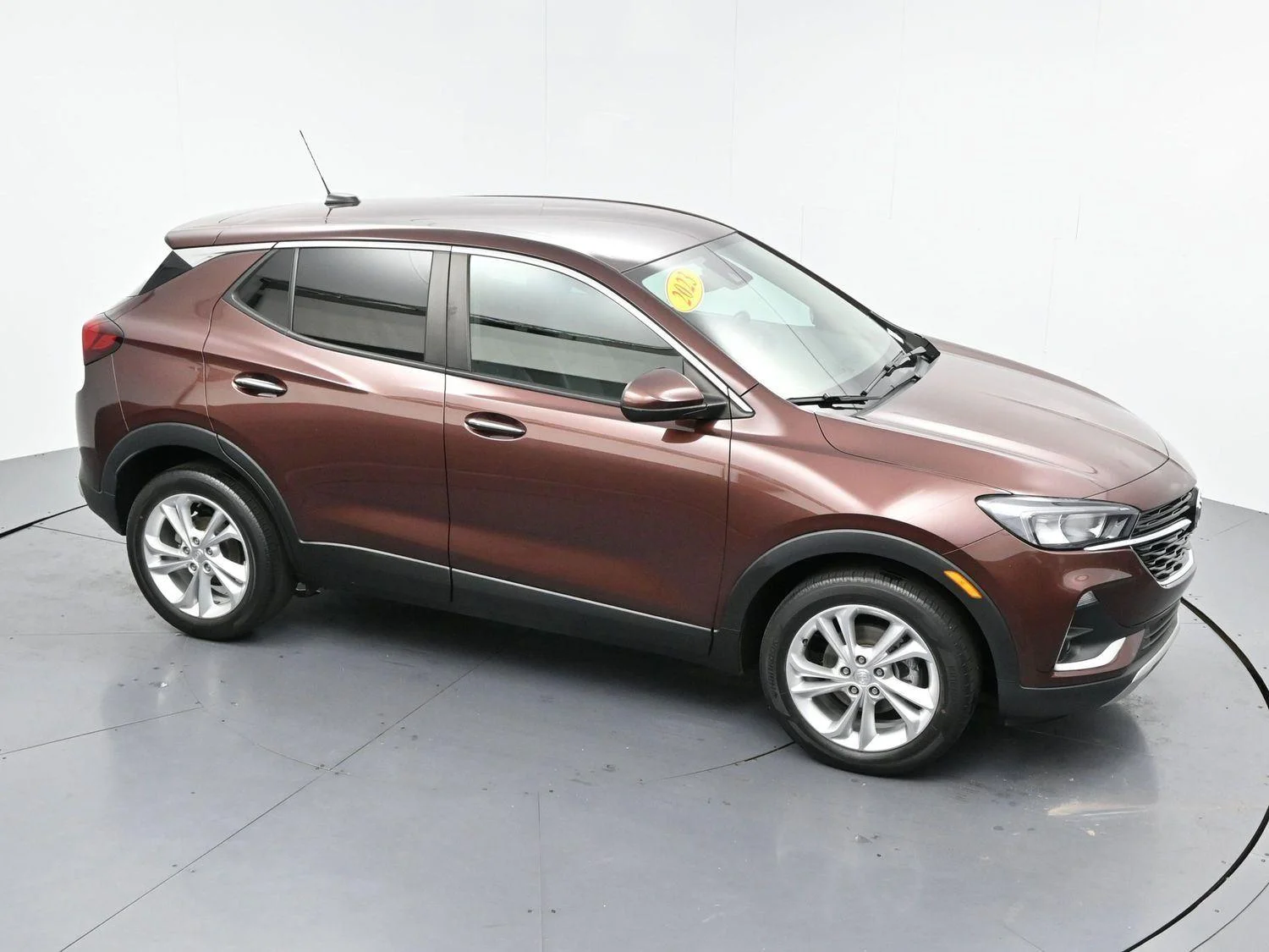 Used 2023 Rosewood Metallic Buick Preferred image 39