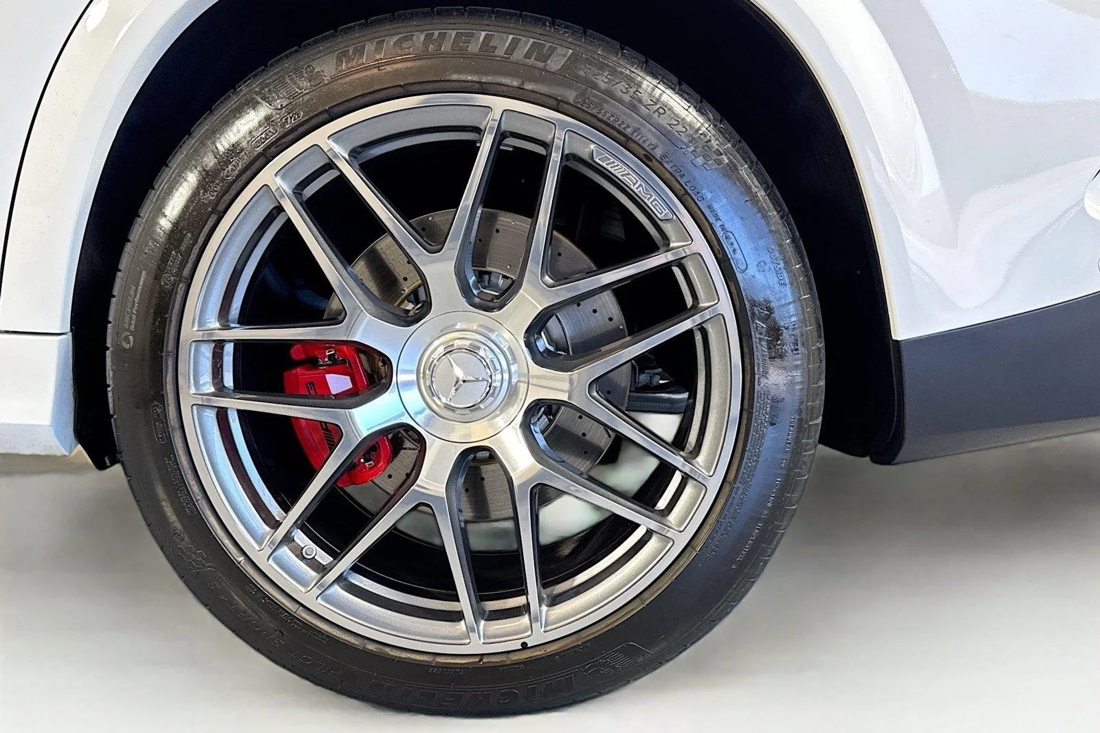 Used 2024 Polar White Mercedes-Benz AMG® GLE 63 S image 30