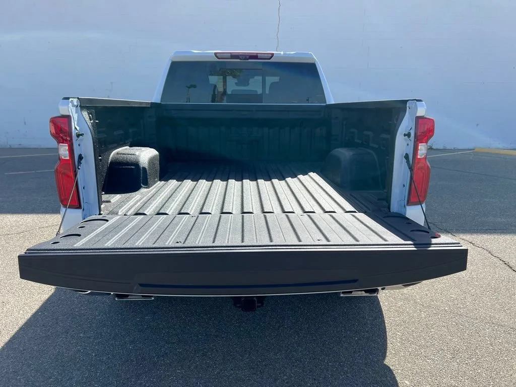 New 2026 Polar White Tricoat Chevrolet LTZ image 5