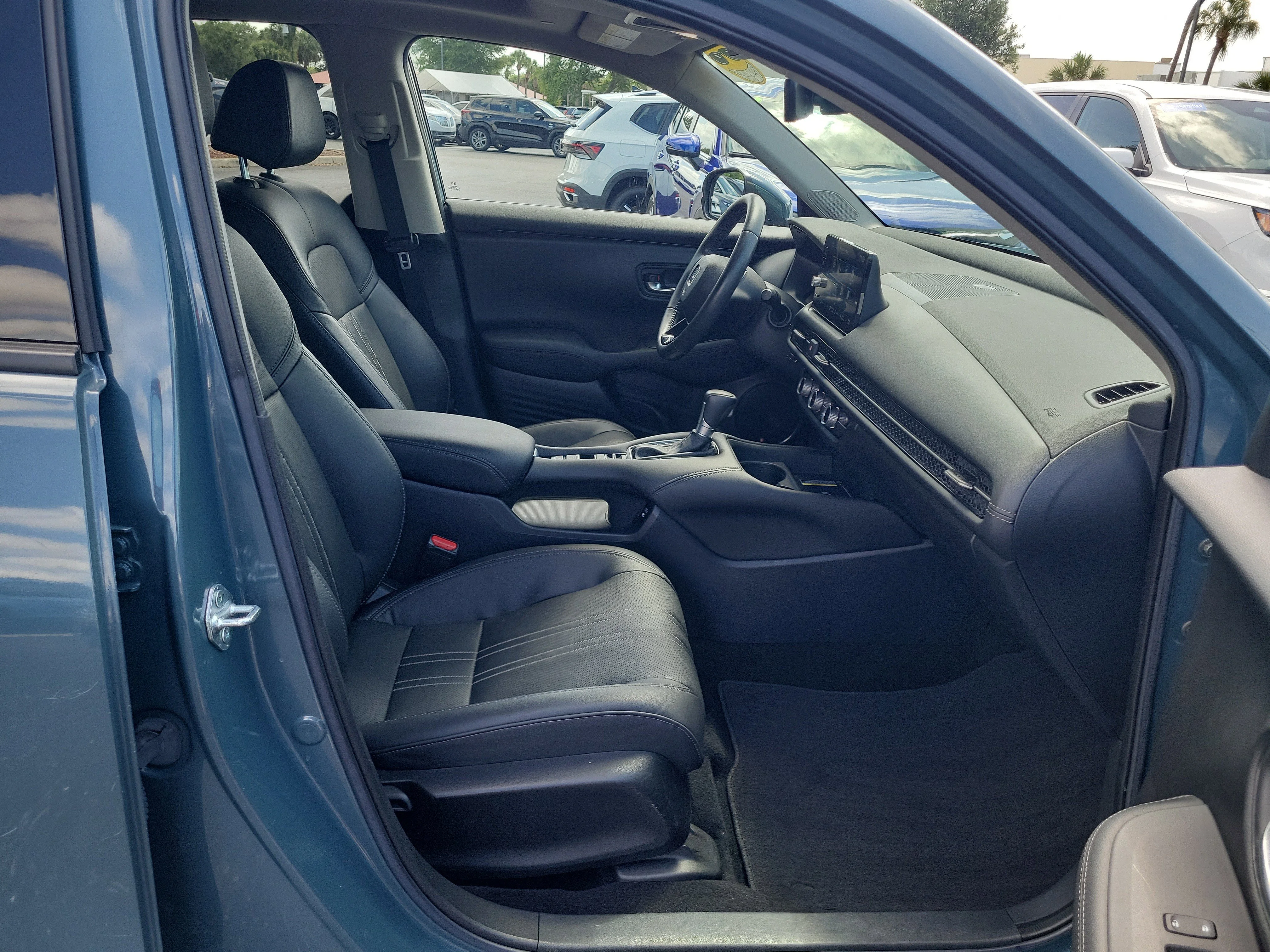 2024 Honda HR-V EX-L - Photo 8