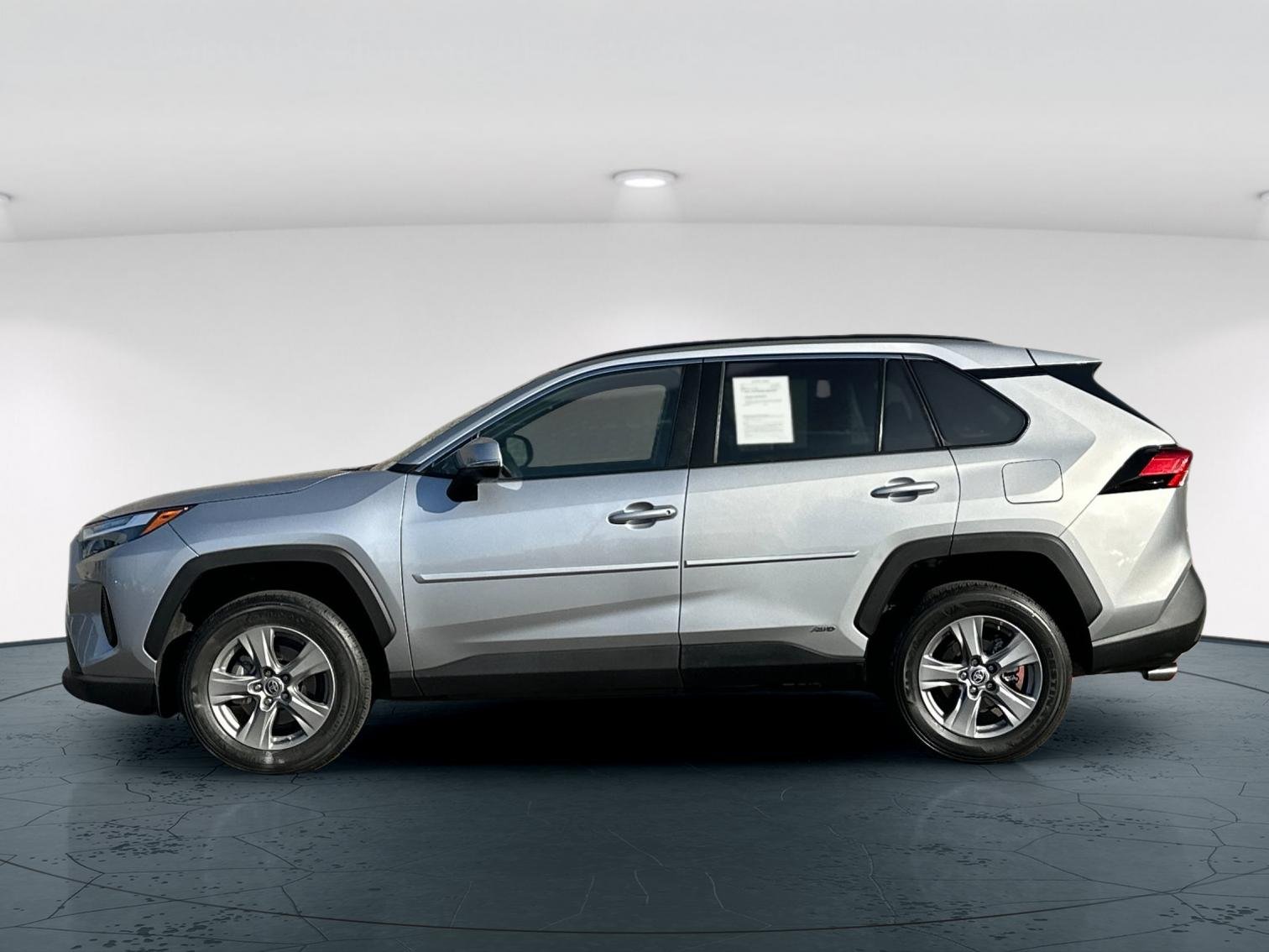 Used 2023 Silver Sky Metallic Toyota LE 4D Sport Utility image 3