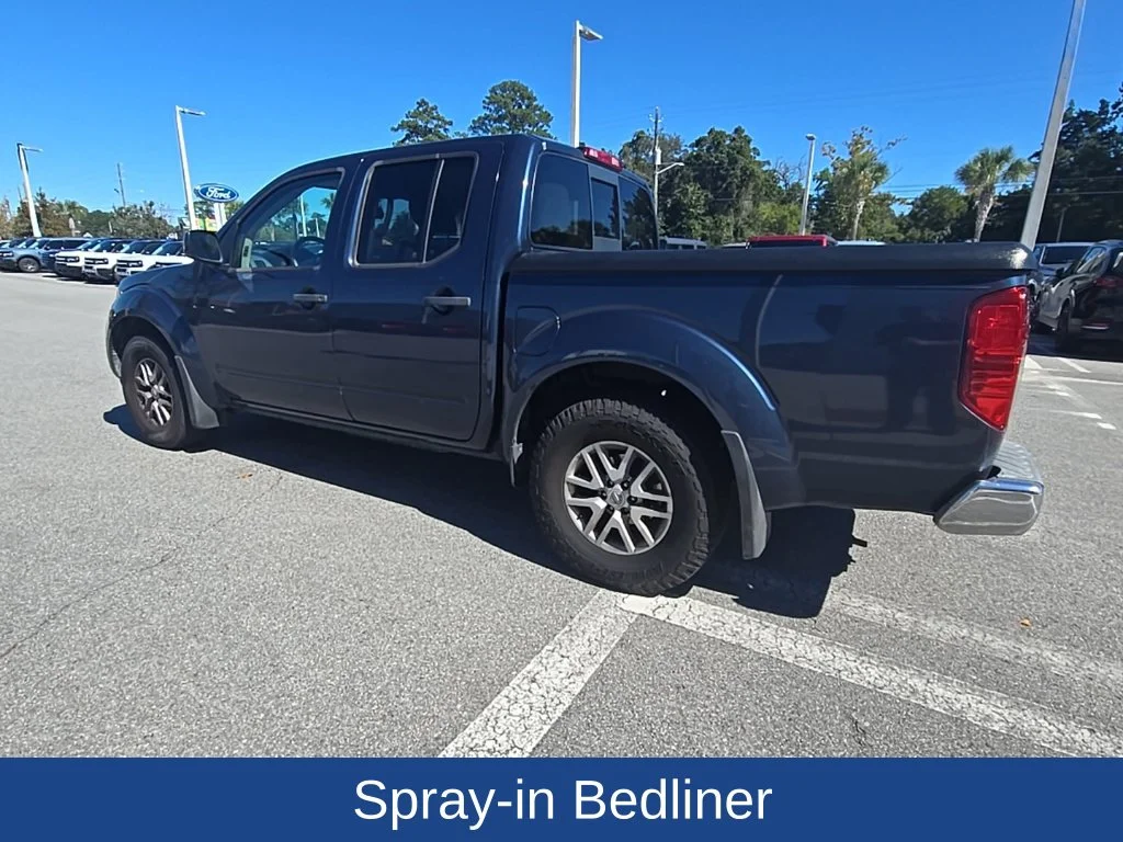 Used 2019 Blue Nissan SV image 5
