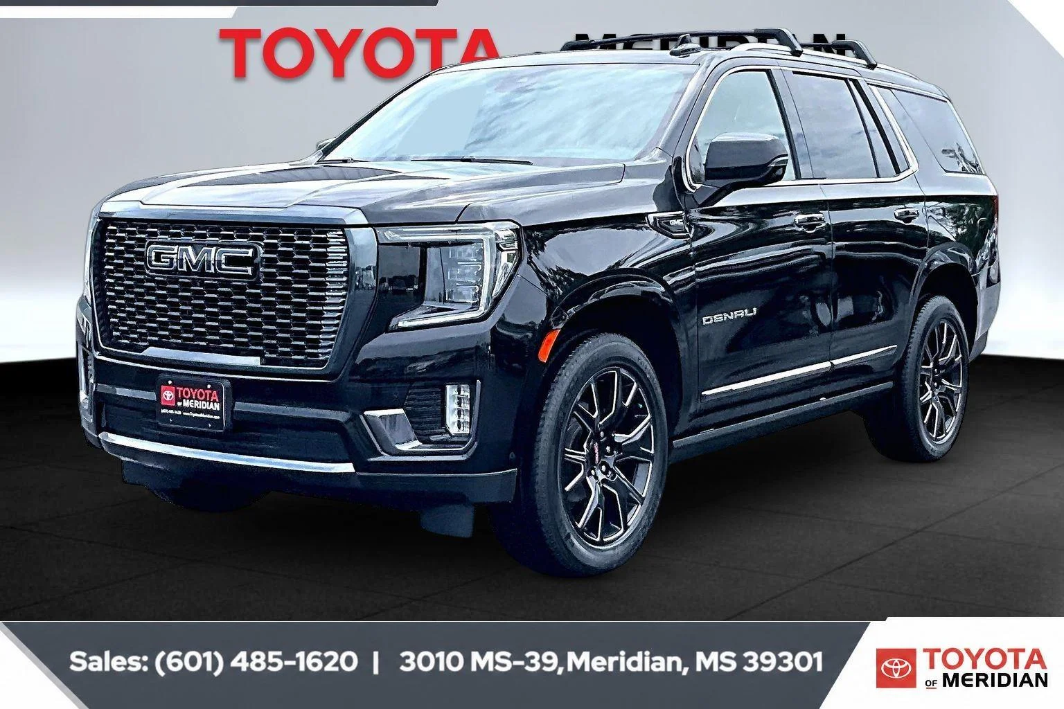 Used 2024 Onyx Black GMC Denali Ultimate image 10