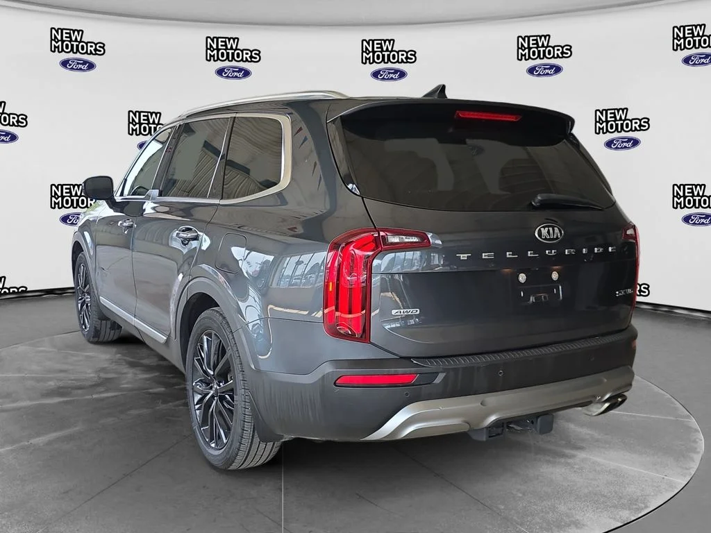 Used 2020 Gray Kia SX image 3