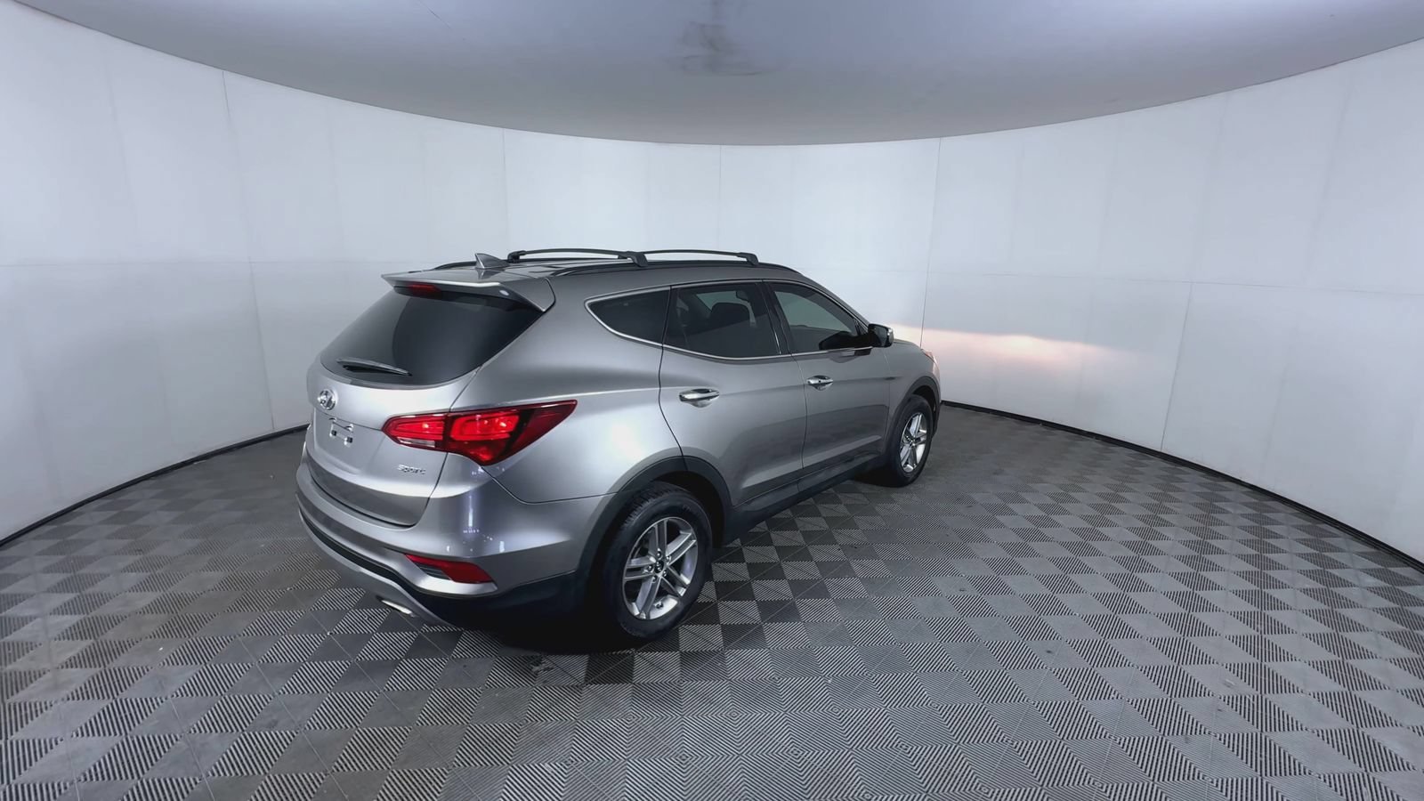 Used 2017 Mineral Gray Hyundai 2.4L image 8
