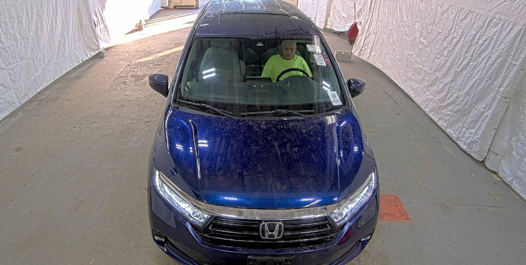 Used 2021 Obsidian Blue Pearl Honda EX-L image 2