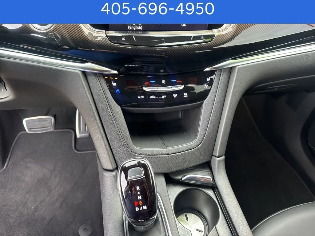 Pre-Owned 2025 Cadillac XT6 AWD Sport