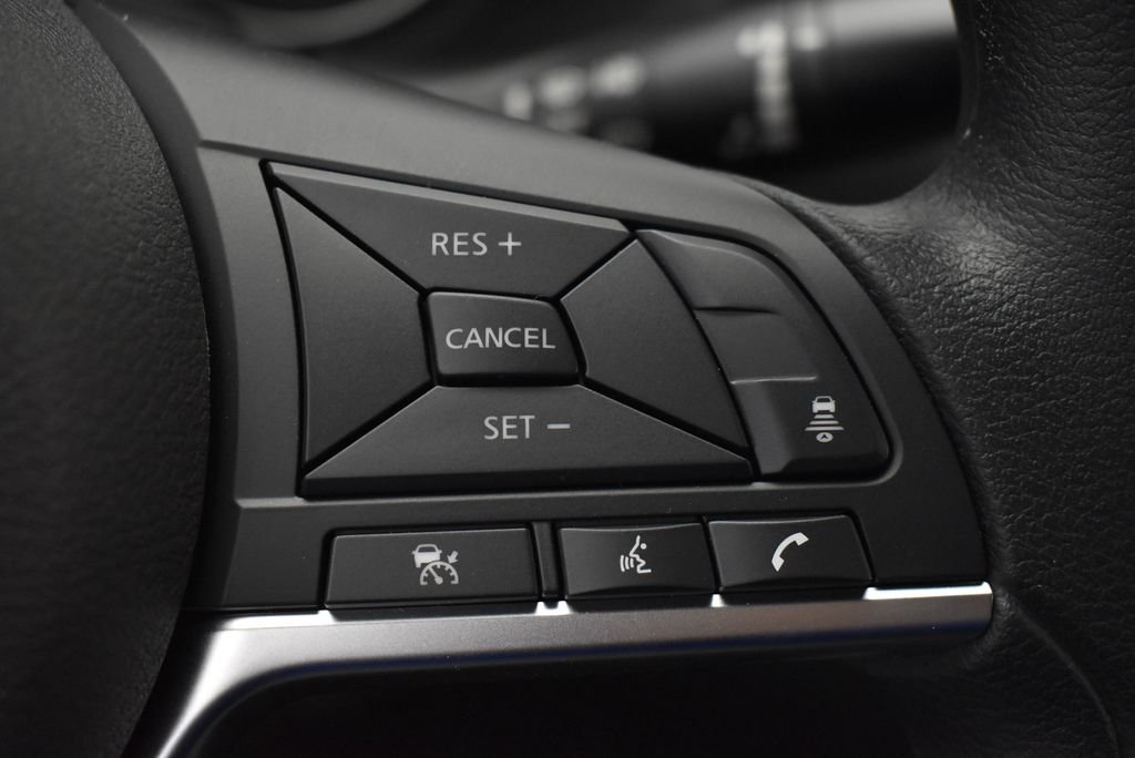 2025 Nissan Sentra SV - Photo 18