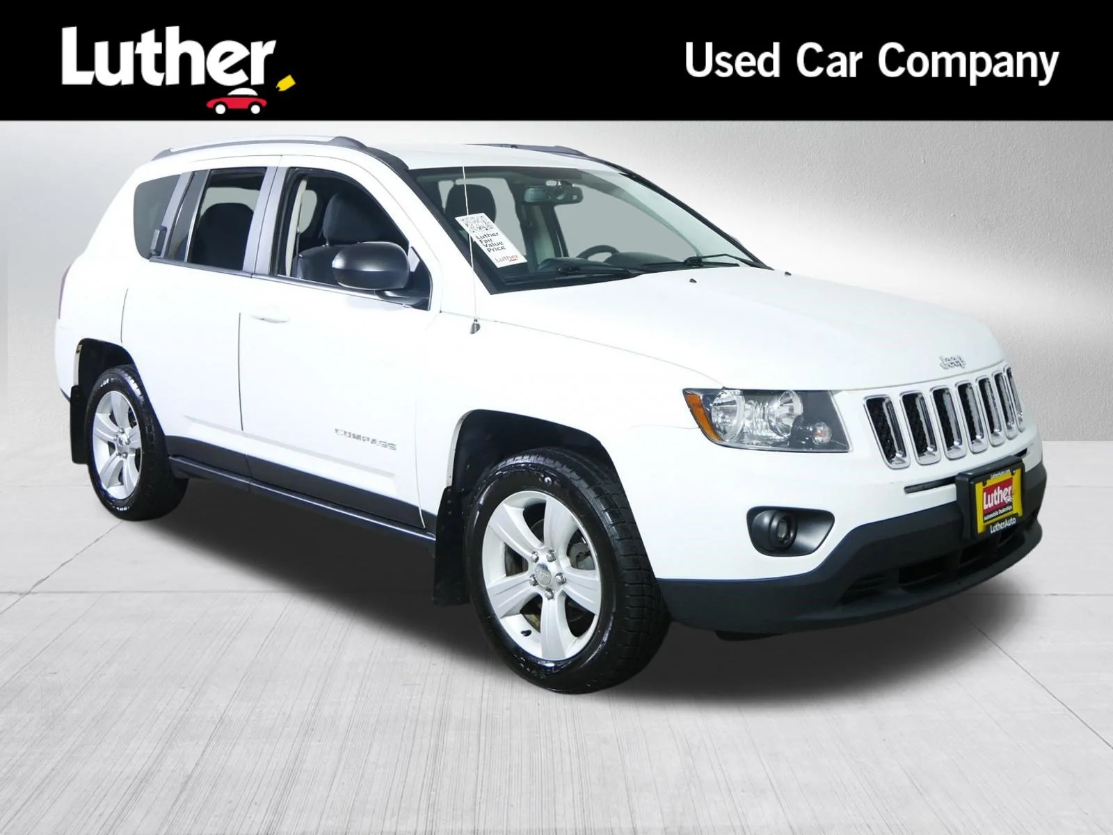 Used 2017 Bright White Clearcoat Jeep Sport image 1