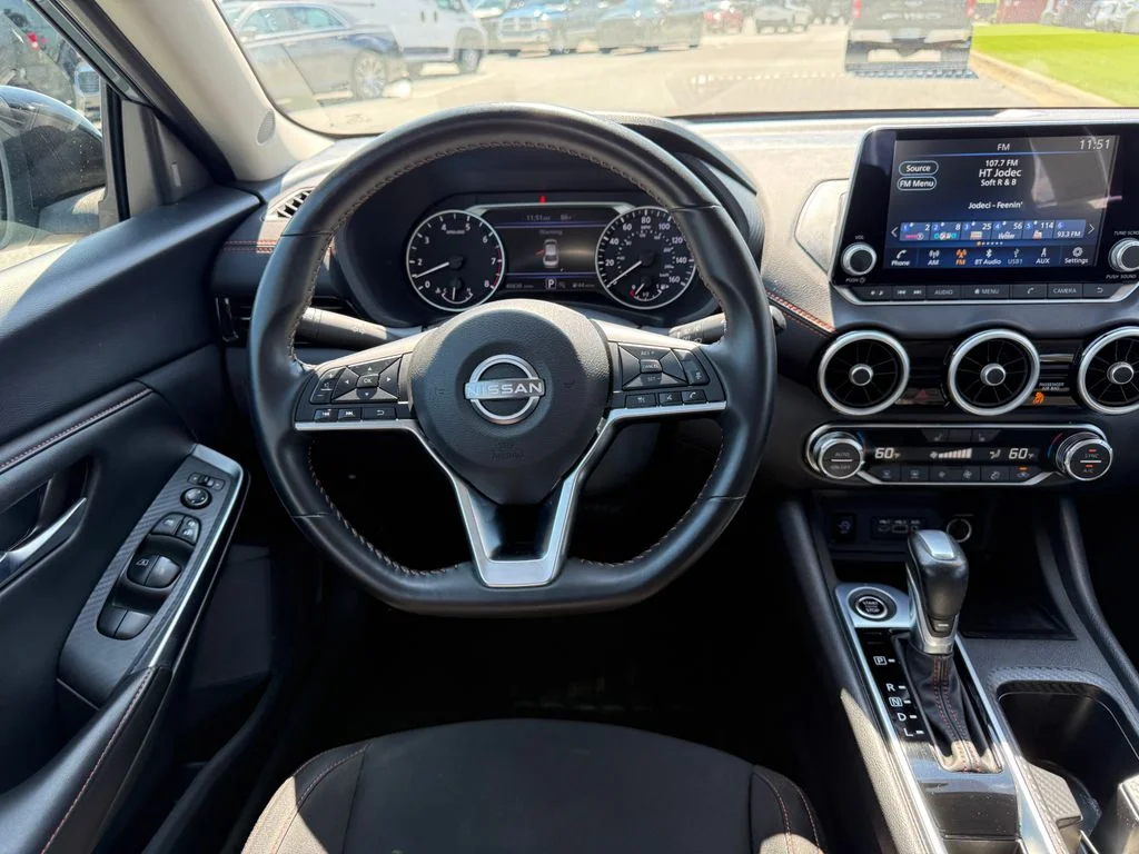 Used 2025 Gray Nissan SR image 8