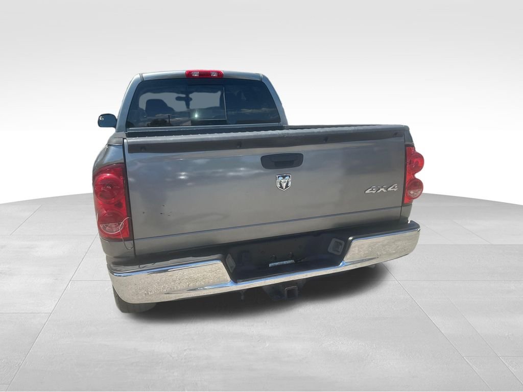Used 2008 Gray Dodge SLT image 37