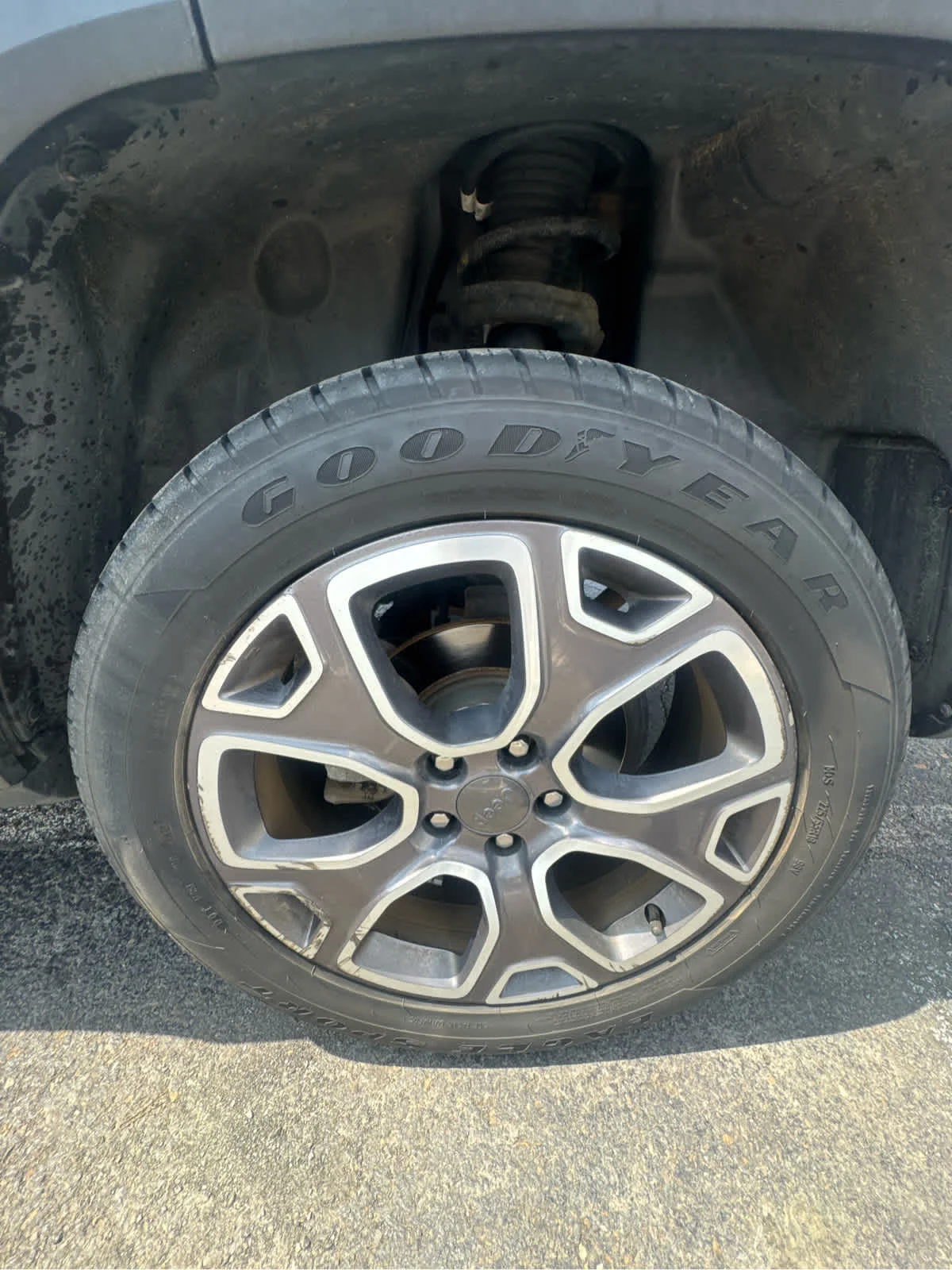 Used 2016 Granite Crystal Clearcoat Metallic Jeep Limited image 24