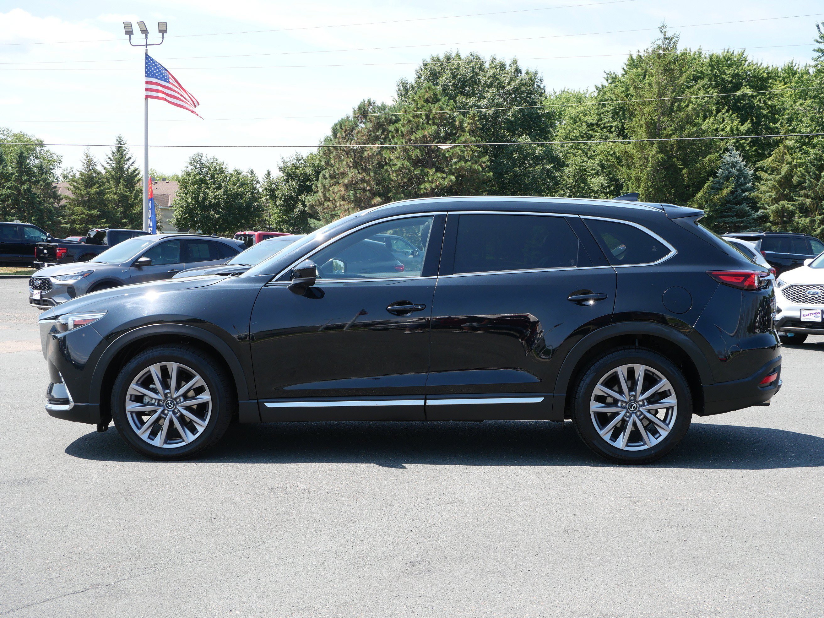 Used 2022 Jet Black Mica Mazda Grand Touring image 2
