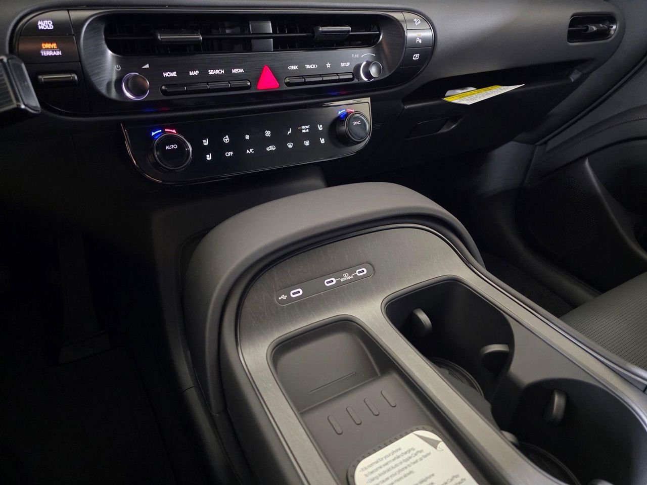 New 2026 Creamy White Pearl Hyundai XRT Pro image 29