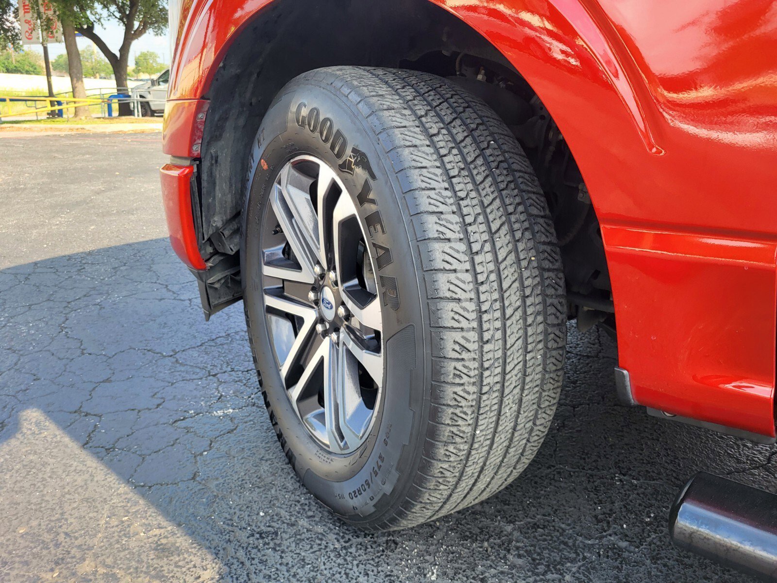 Used 2023 Hot Pepper Red Ford XL image 33