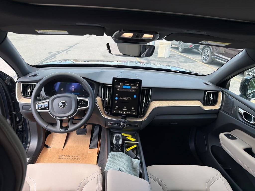New 2027  Volvo B5 Plus image 15