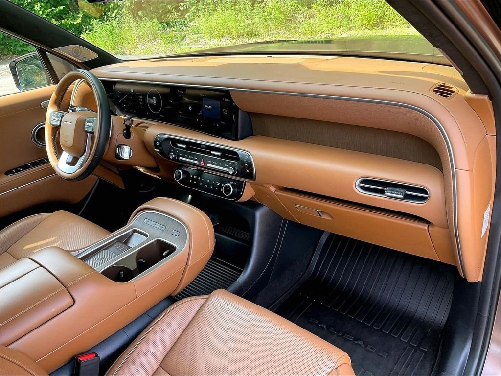 Used 2026 Brown Hyundai Calligraphy image 14