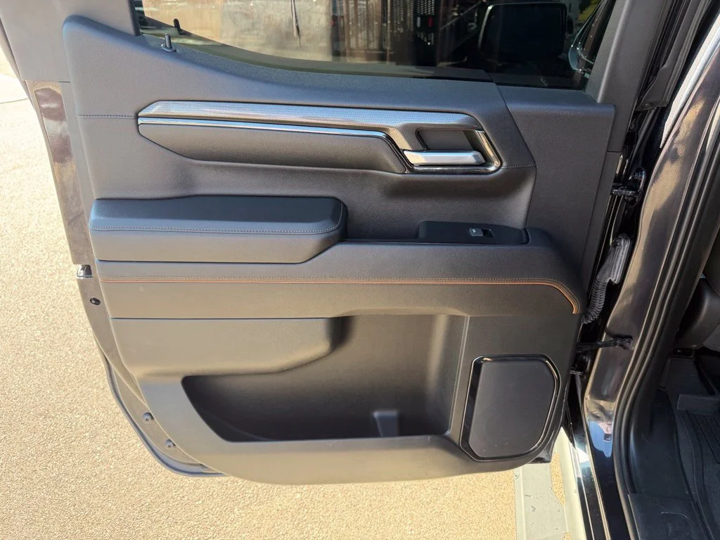 Used 2023 Silver GMC AT4 image 19