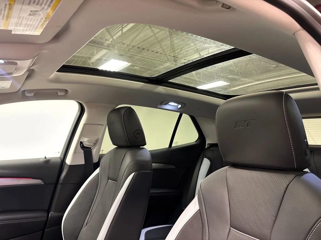 2026 Buick Envision Sport Touring - Photo 24