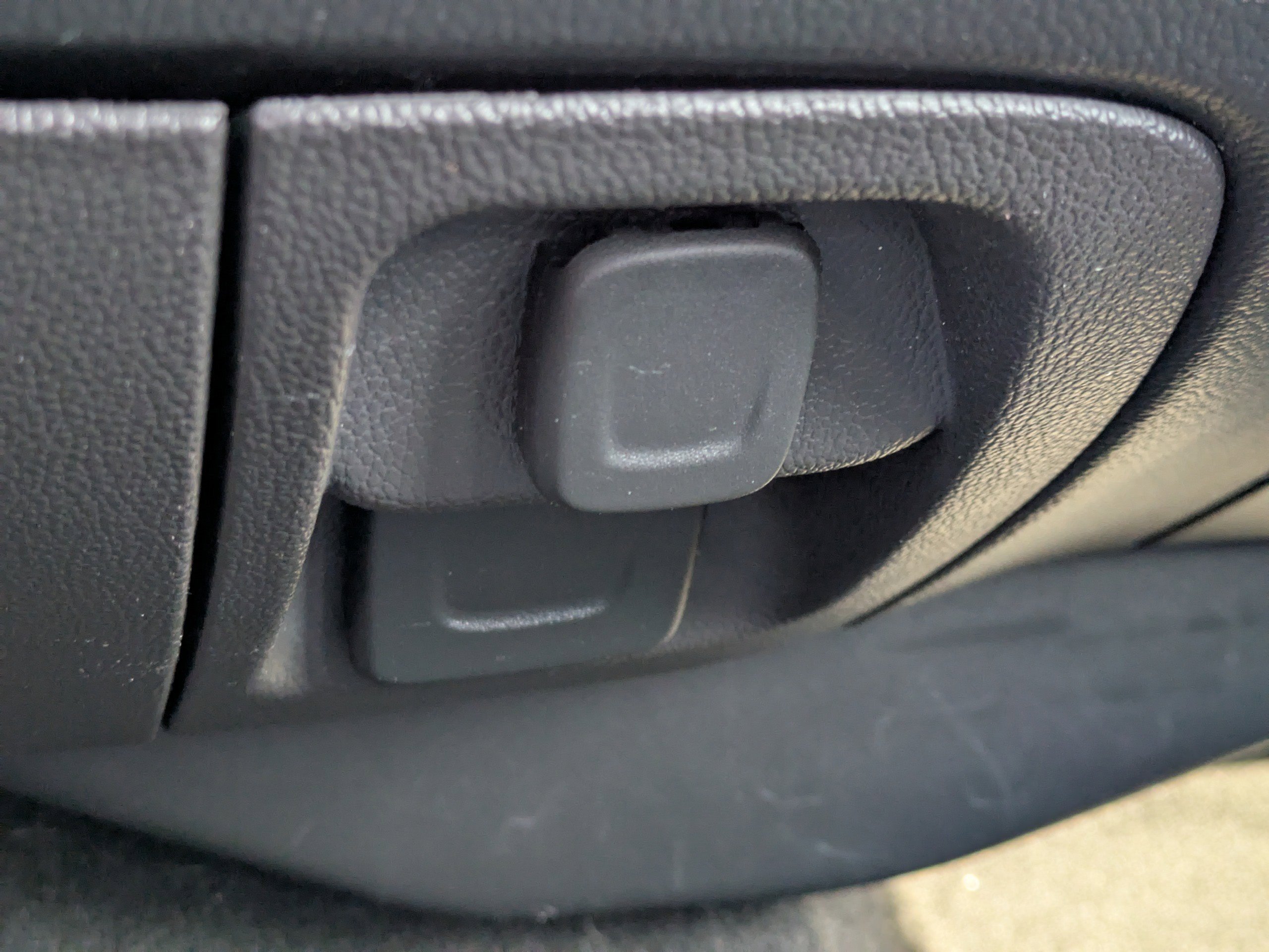 Used 2018 Graphite Metallic Chevrolet LT image 28