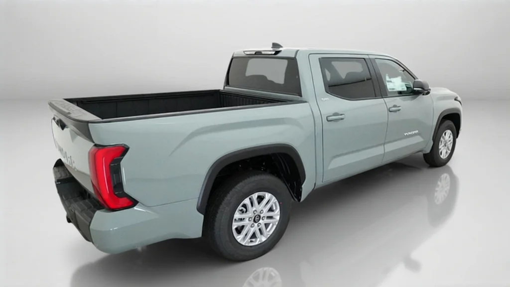 New 2026 Lunar Rock Toyota SR5 image 9