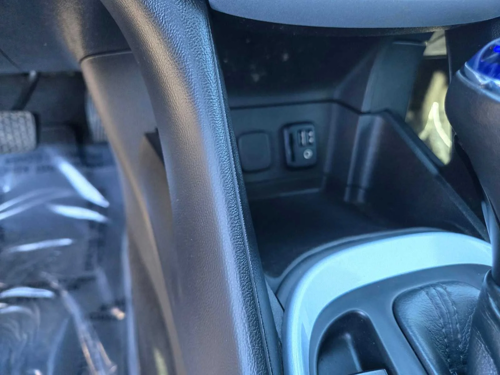 2019 Chevrolet Volt LT - Photo 17