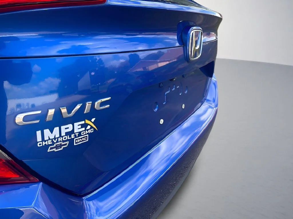 Used 2018 Blue Honda LX image 34