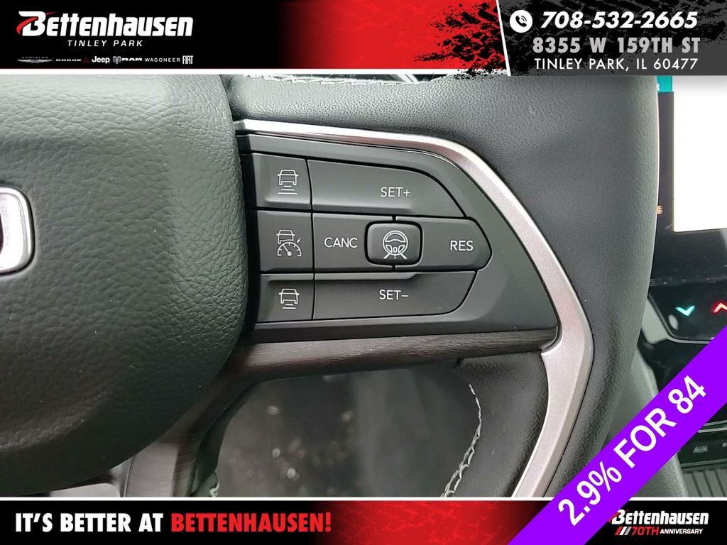 New 2026 Baltic Gray Metallic Clear-Coat Exterior Paint Jeep Altitude image 18
