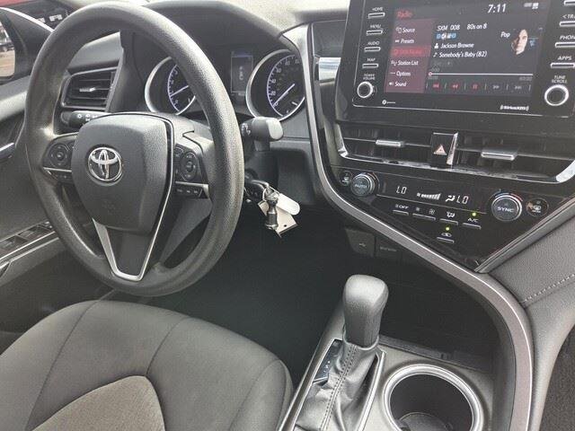 Used 2023 Ice Cap Toyota LE image 29