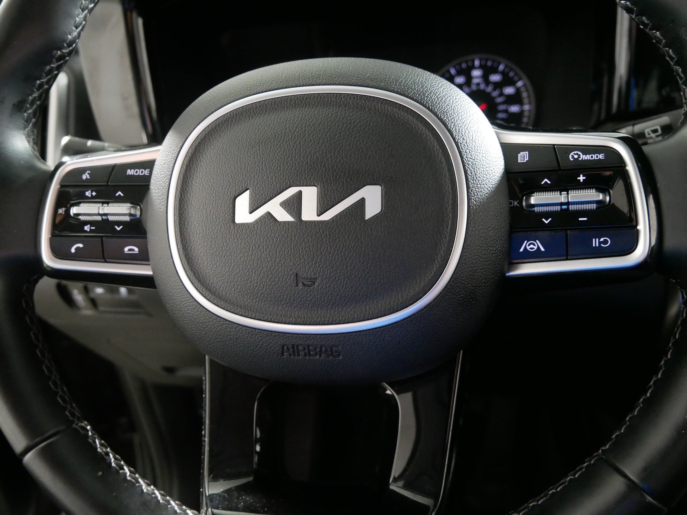 2022 Kia Sorento X-Line S - Photo 25