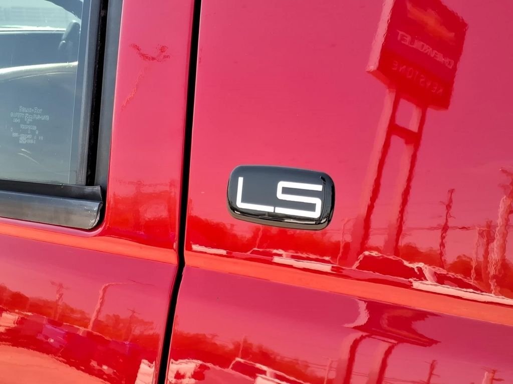 Used 1997 Victory Red Chevrolet  image 25