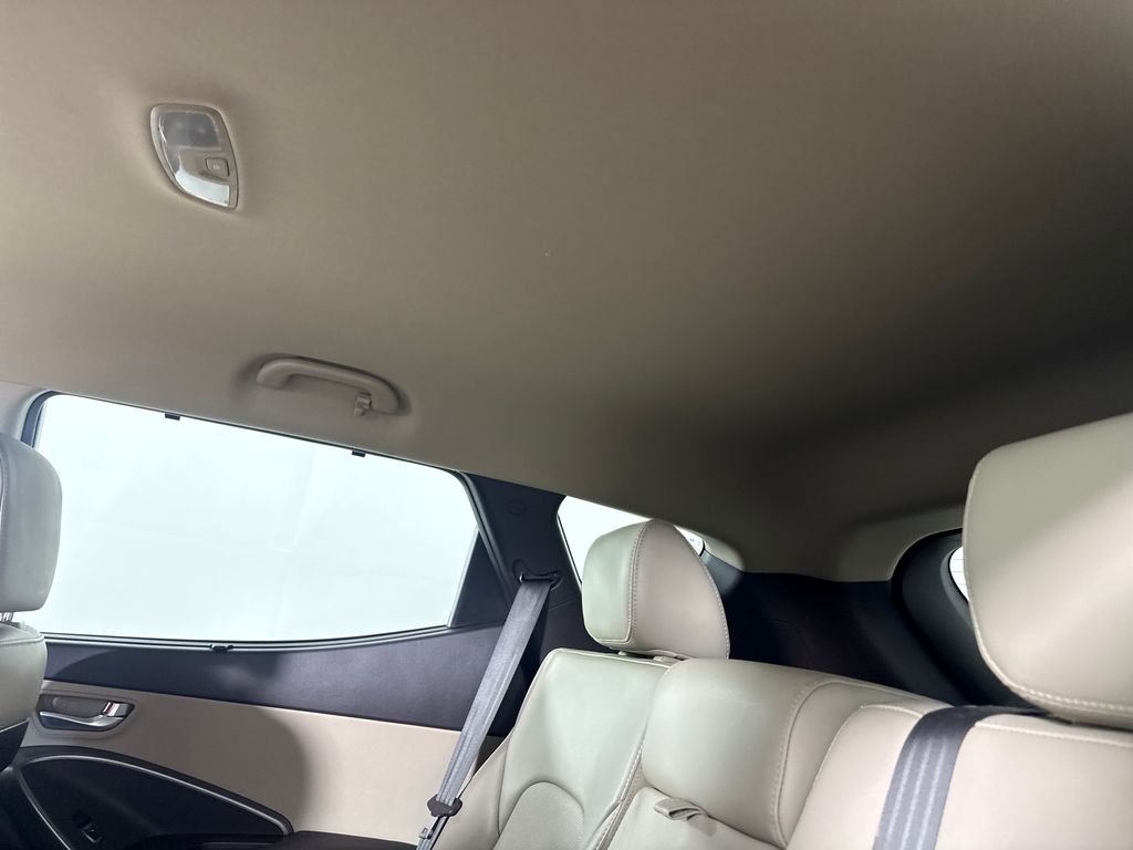 Used 2018 Black Hyundai 2.4 Base image 24
