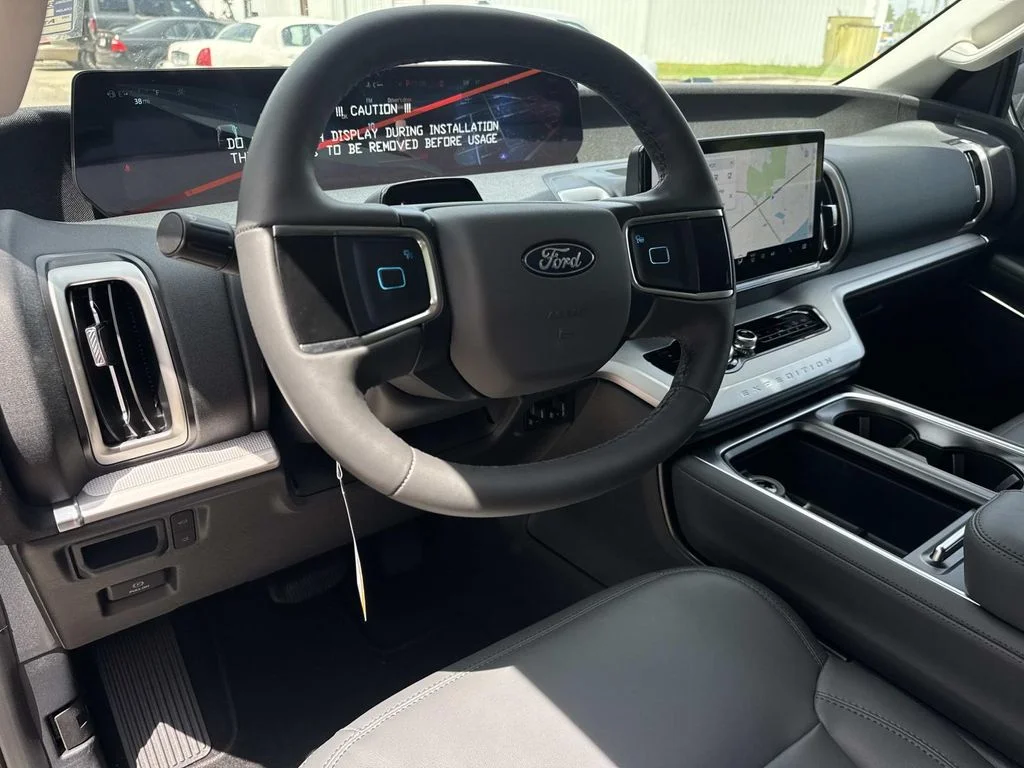 New 2026 Agate Black Metallic Ford Active image 39