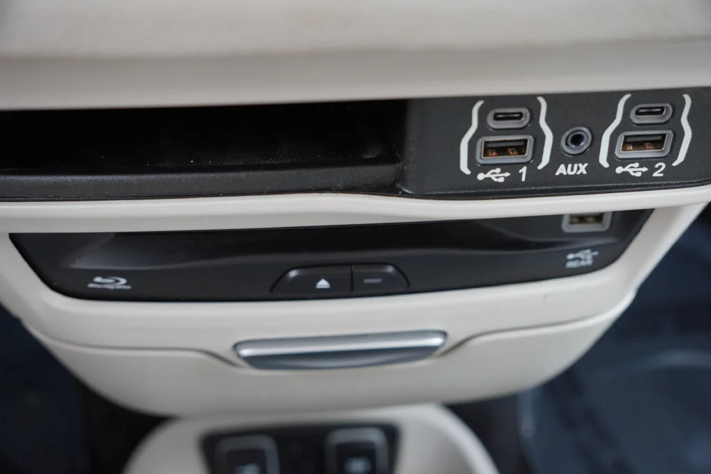 Used 2021 Blue Chrysler Touring L image 32