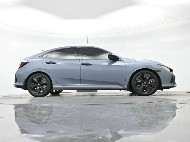 Used 2021 Red Diamond [red] Mitsubishi GT image 16