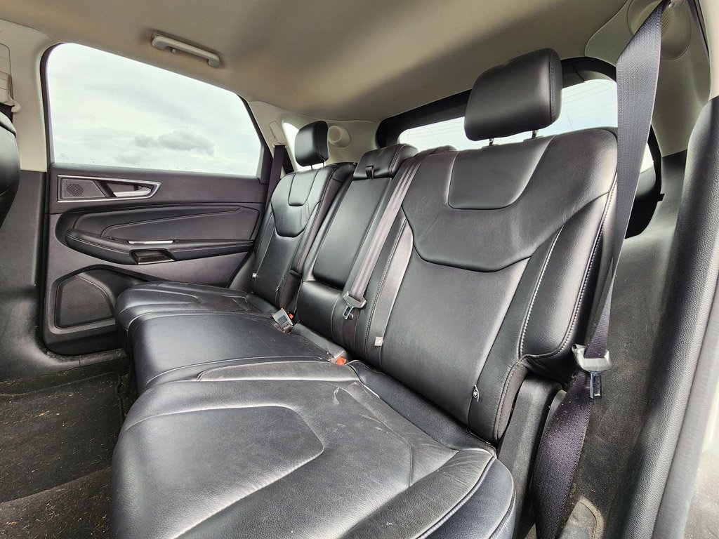 Used 2019 Magnetic Metallic Ford Titanium image 8