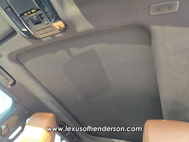 Certified Used 2025  Lexus 550 Luxury+ image 12