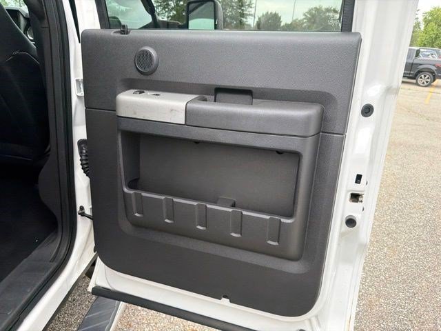 Used 2016 White Platinum Metallic Tri-Coat Ford Lariat image 16