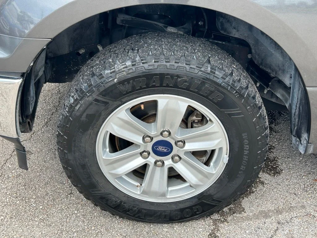 Used 2018 Magnetic Ford XLT image 20