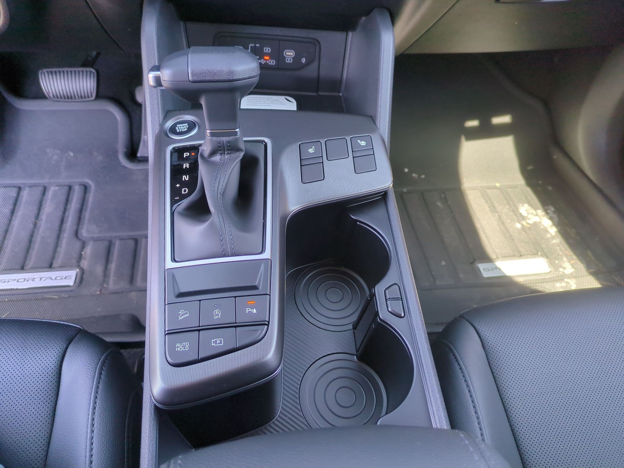 2026 Kia Sportage EX - Photo 13