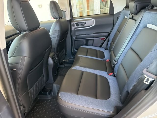 Used 2025 Beige Ford Outer Banks image 15