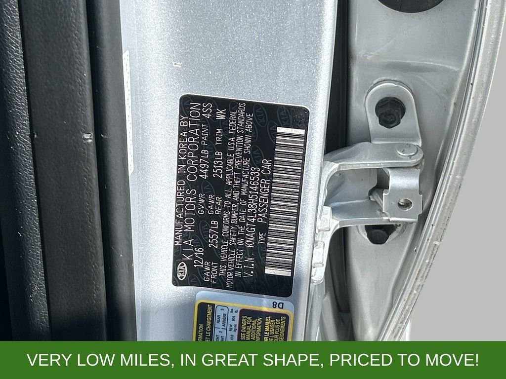 Used 2017 Silver Kia LX image 10