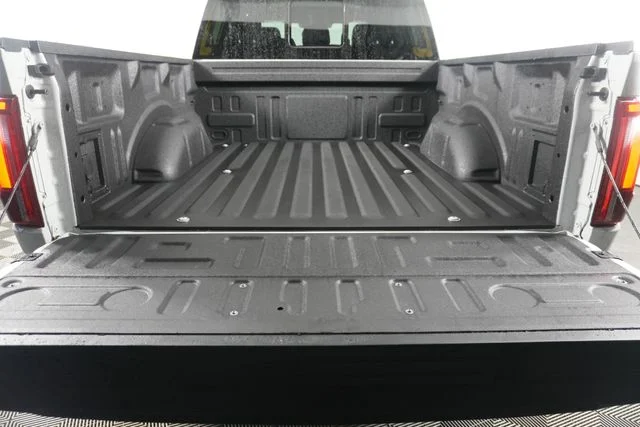 New 2026 Avalanche Ford Lariat® image 32